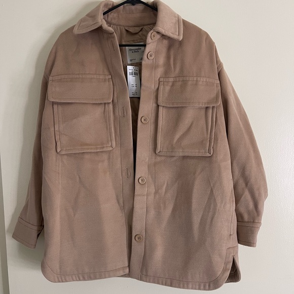 A&F Oversized Shirt Jacket - Picture 3 of 4